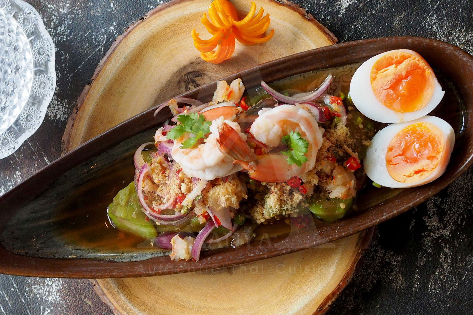 เมนูยำรสแซ่บหนักเครื่อง | ยำส้มโอ ยำถั่วพลู | Anya Authentic Thai Cuisine